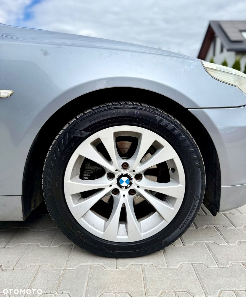 BMW Seria 5 520i - 3