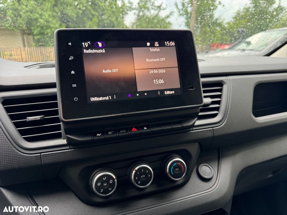 Renault Trafic - 10