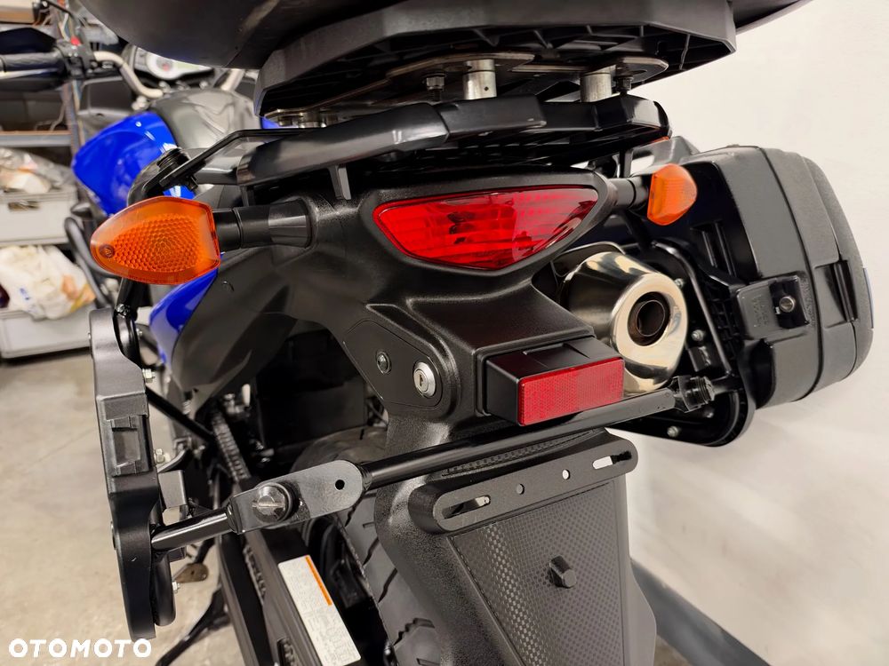 Suzuki V-STROM - 28