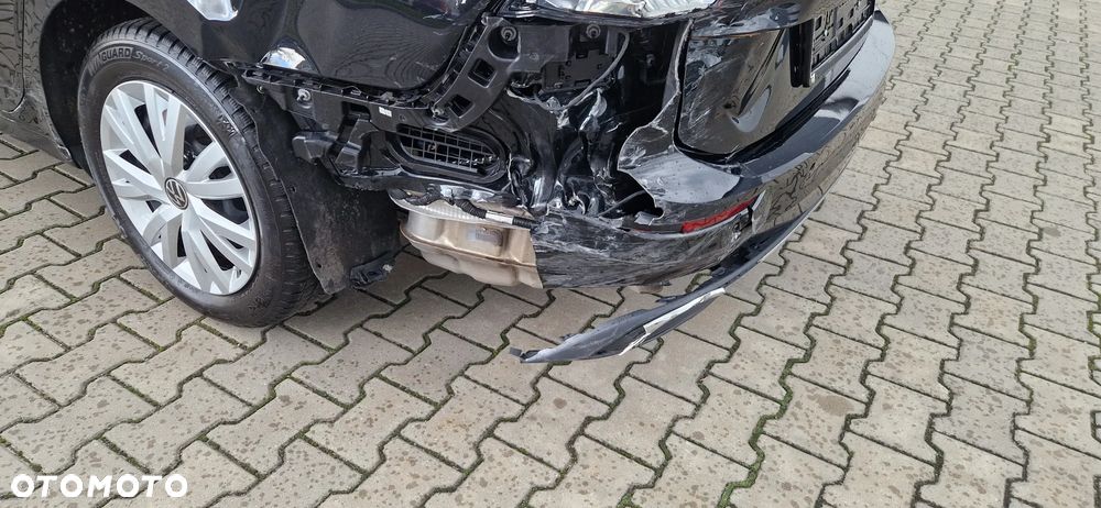 Volkswagen Golf 1.5 eTSI OPF DSG Goal - 24