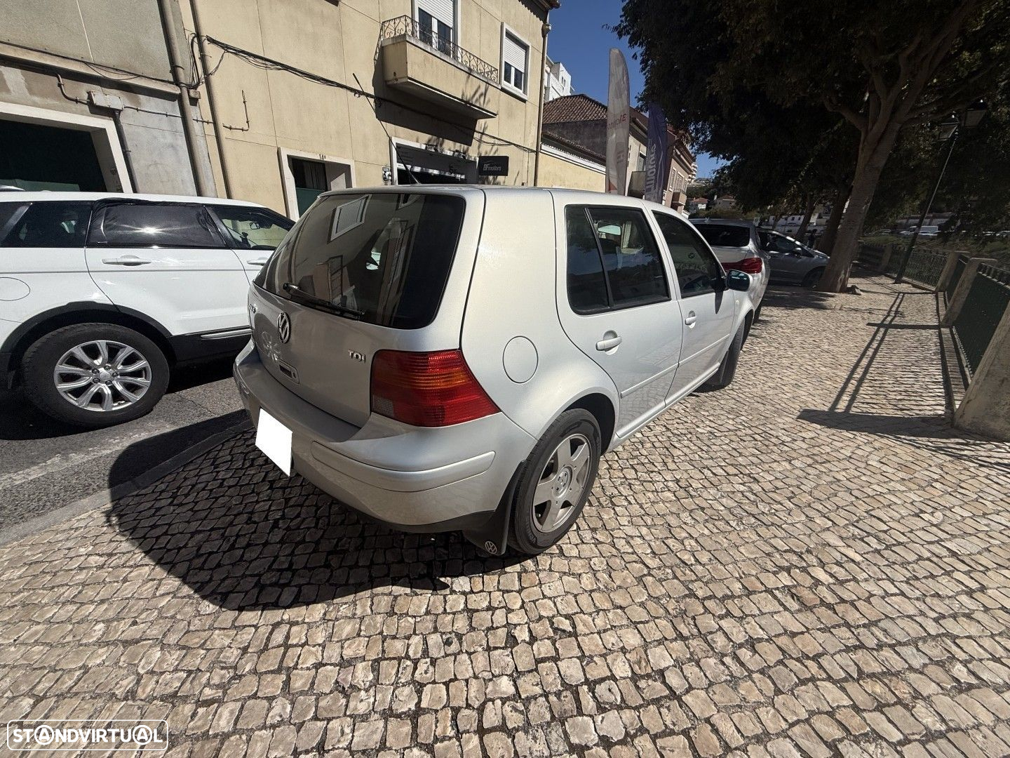 VW Golf 1.9 TDi Confortline - 4