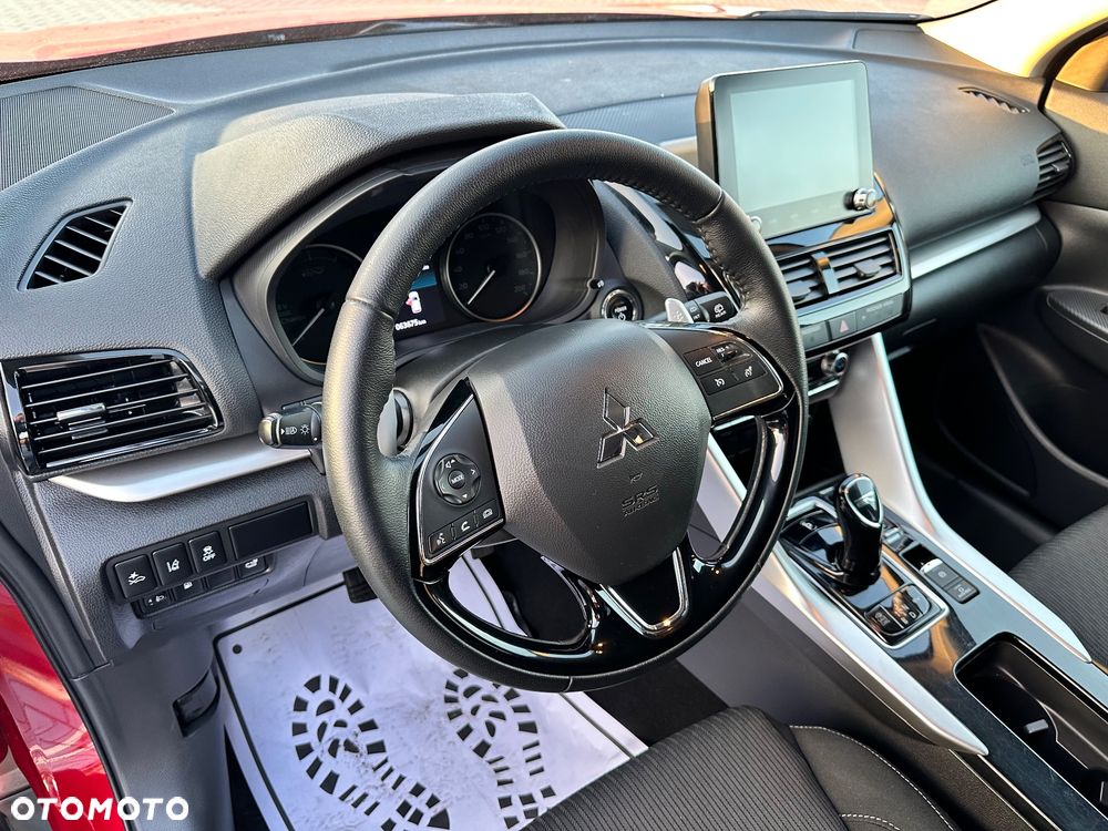 Mitsubishi Eclipse Cross - 9