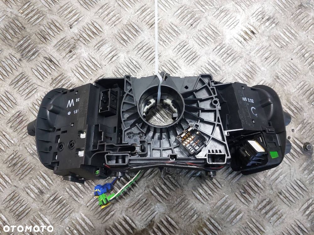MANETKA PRZEŁĄCZNIK ZESPOLONY TAŚMA SYGNAŁU RENAULT SCENIC II 7701060399 - 4