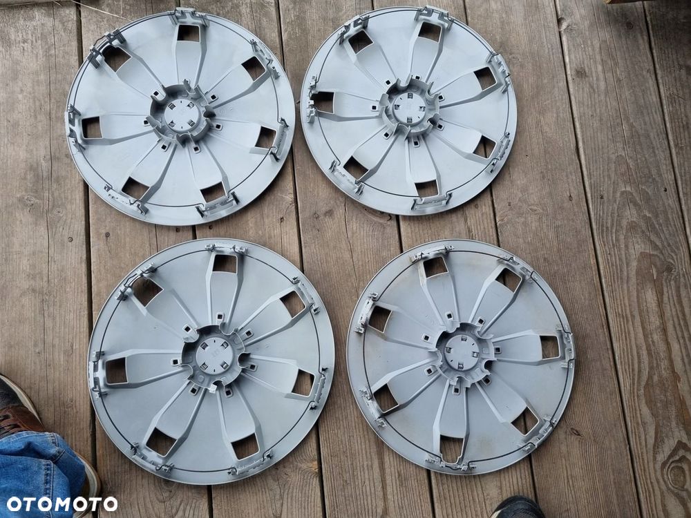 AUDI 81A601147 Q2,Q3,A3,A4, KOLPAKI 16 ORYGINAL 4szt. bdb stan - 6