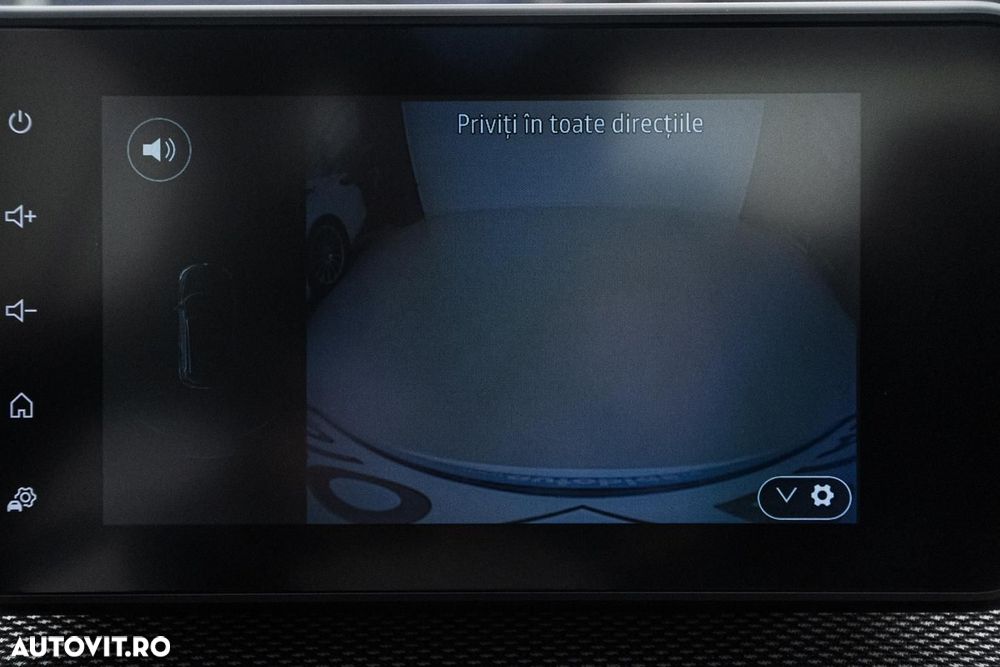 Dacia Logan TCe 90 MT6 Prestige - 28