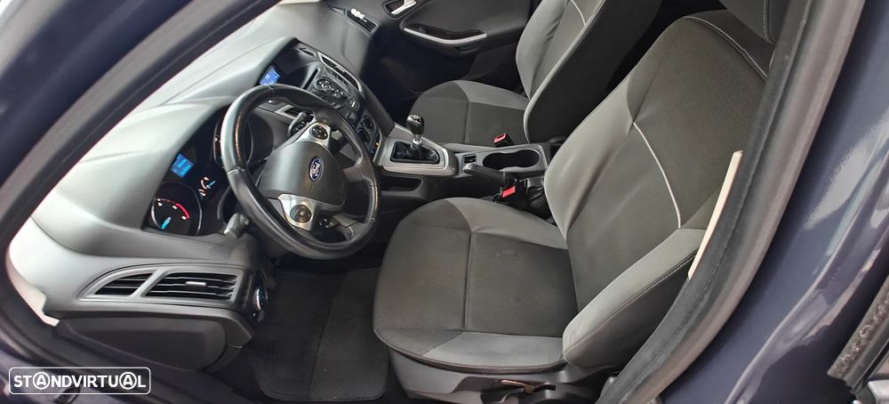 Ford Focus 1.6 TDCi DPF SYNC Edition - 5