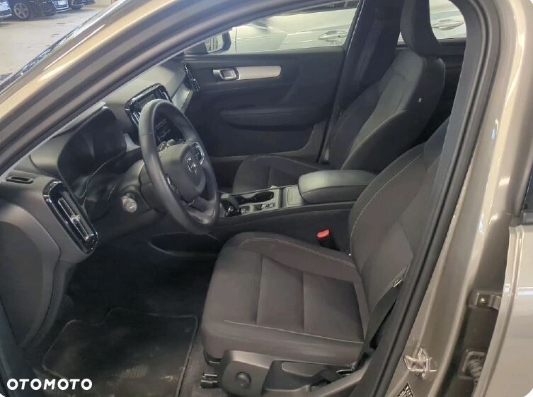 Volvo XC 40 - 6