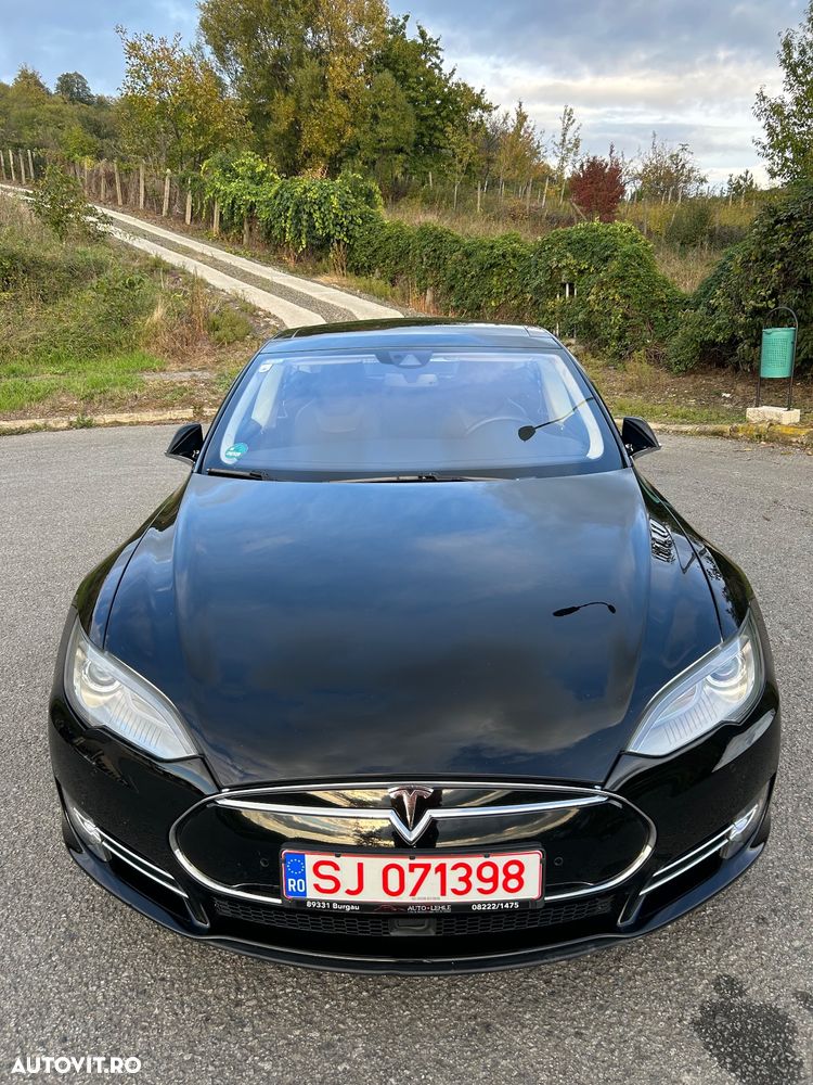 Tesla Model S 85D Allradantrieb - 9