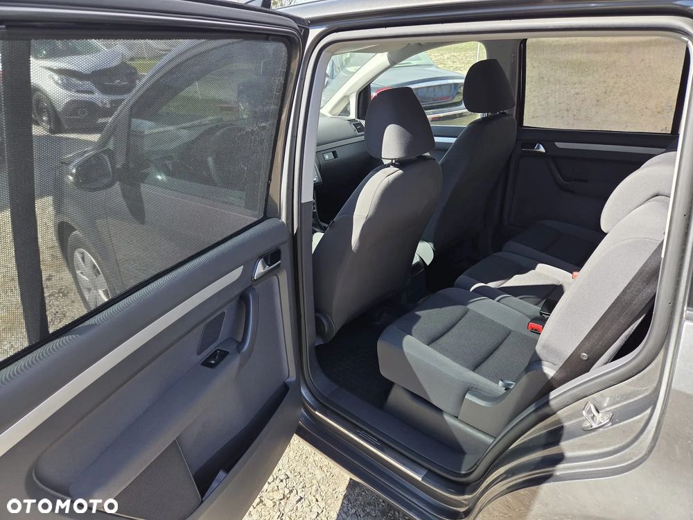 Volkswagen Touran 1.2 TSI BlueMotion Technology Trendline - 12