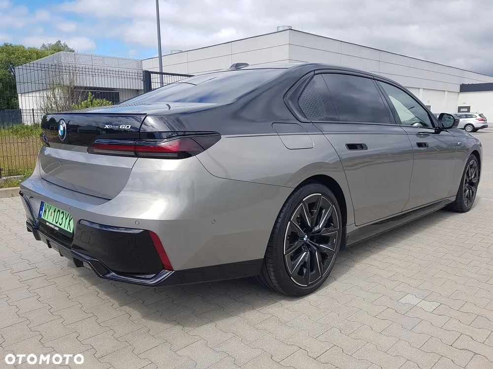 BMW i7 105.7kWh xDrive60 M Sport - 5