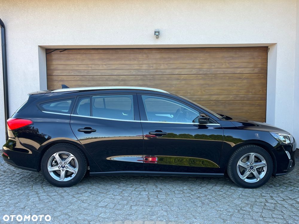 Ford Focus - 8