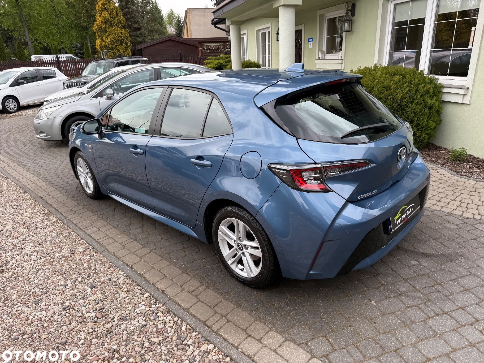 Toyota Corolla 1.8 Hybrid Comfort - 4