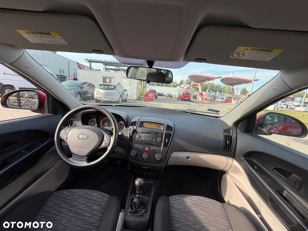 Kia Ceed ver-1-4-comfort - 15