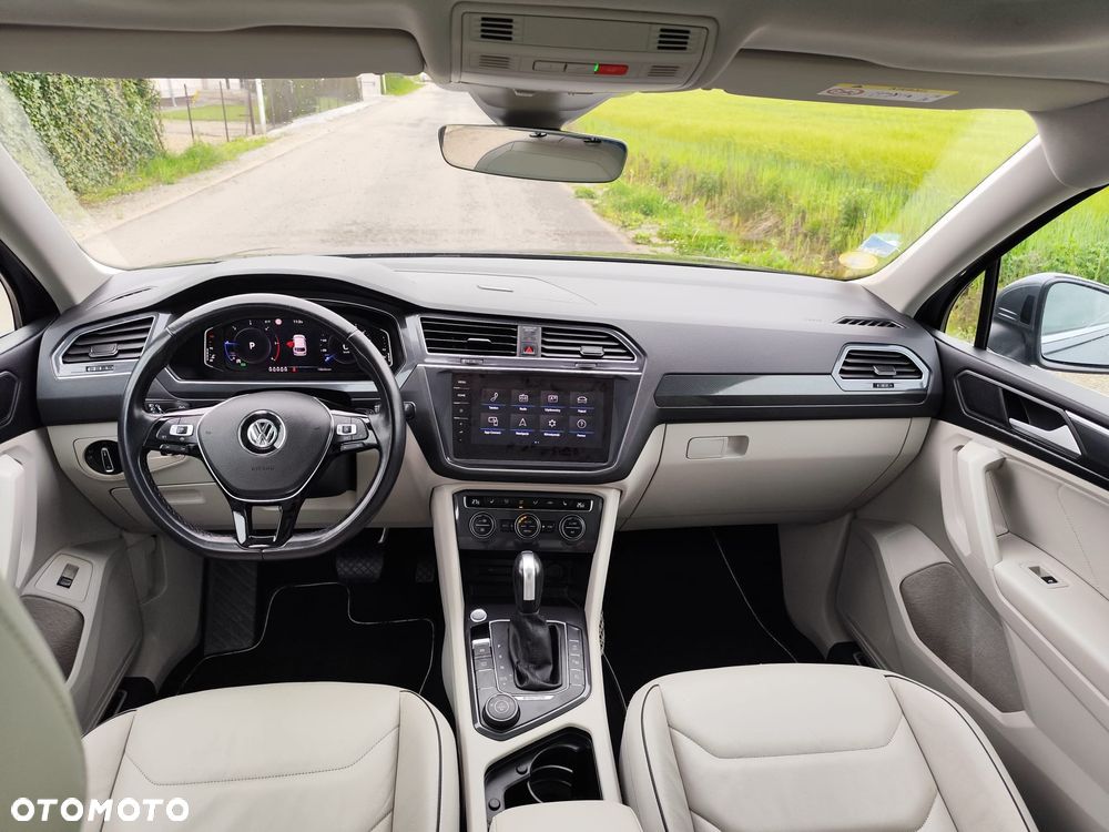 Volkswagen Tiguan Allspace - 18
