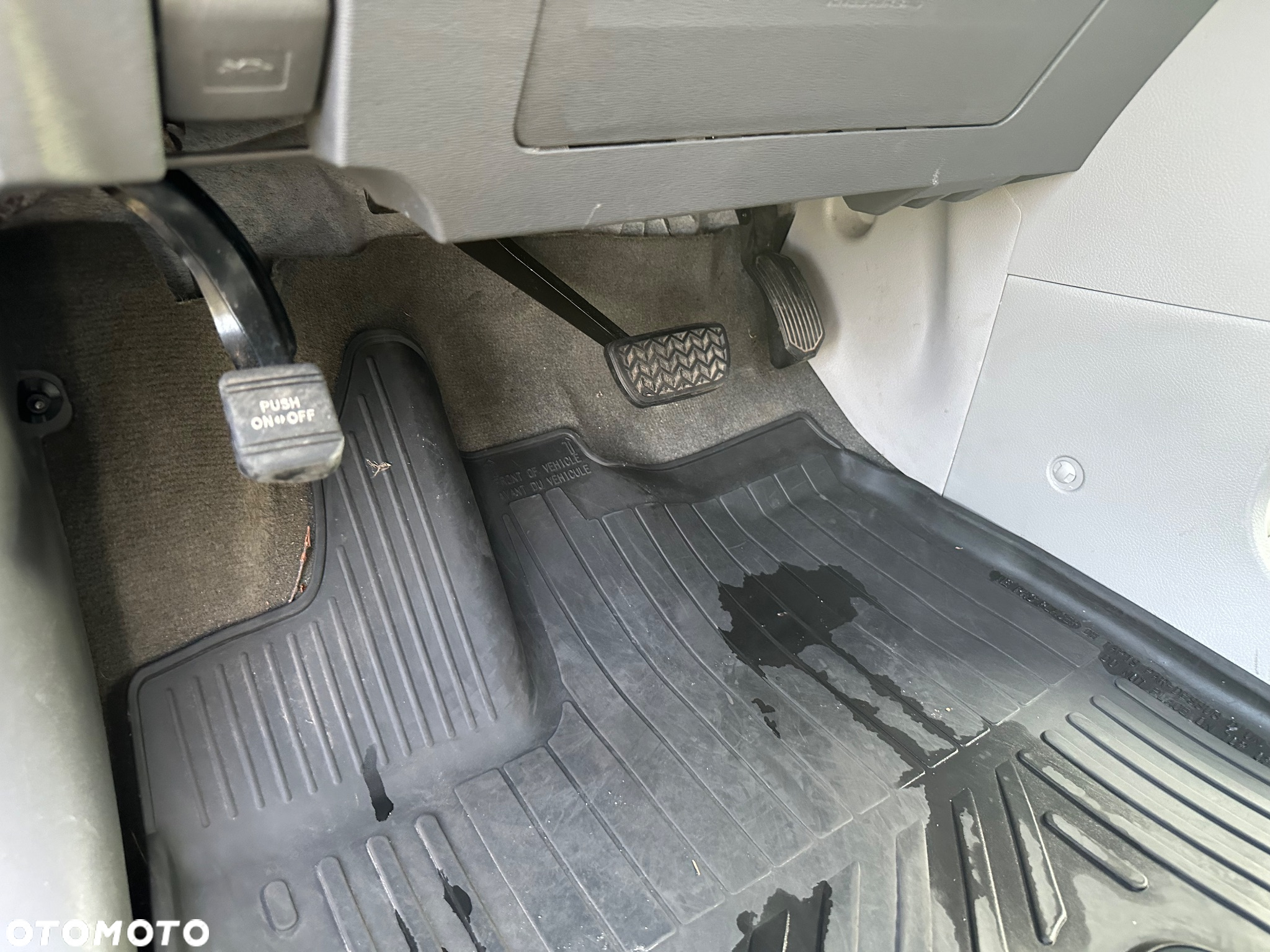 Toyota Sienna 3.5 V6 XLE AWD - 33