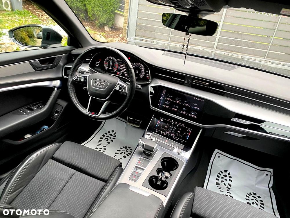 Audi A6 Avant 40 TDI quattro S tronic S line - 32