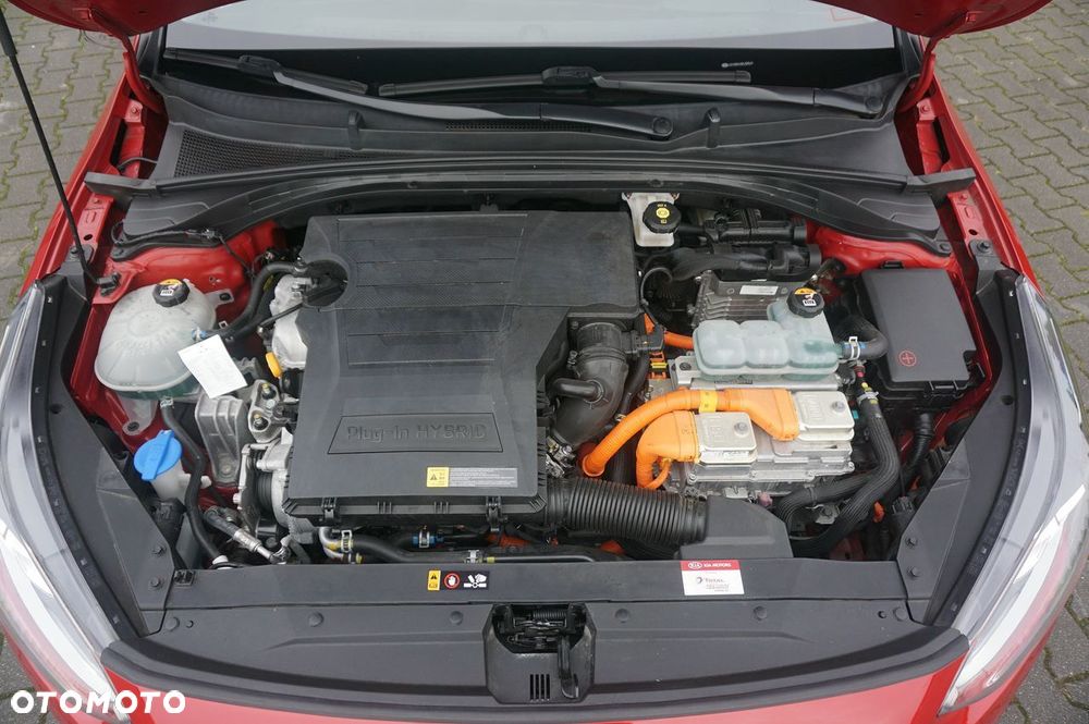 Kia Ceed 1.6 GDI PHEV L Business Line DCT - 33