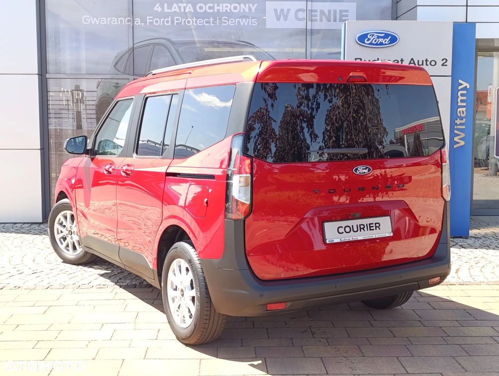 Ford Tourneo Courier 1.0 EcoBoost Titanium - 8