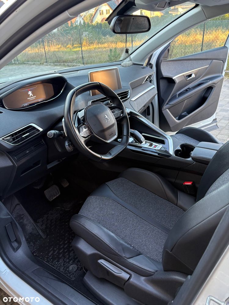 Peugeot 3008 - 5