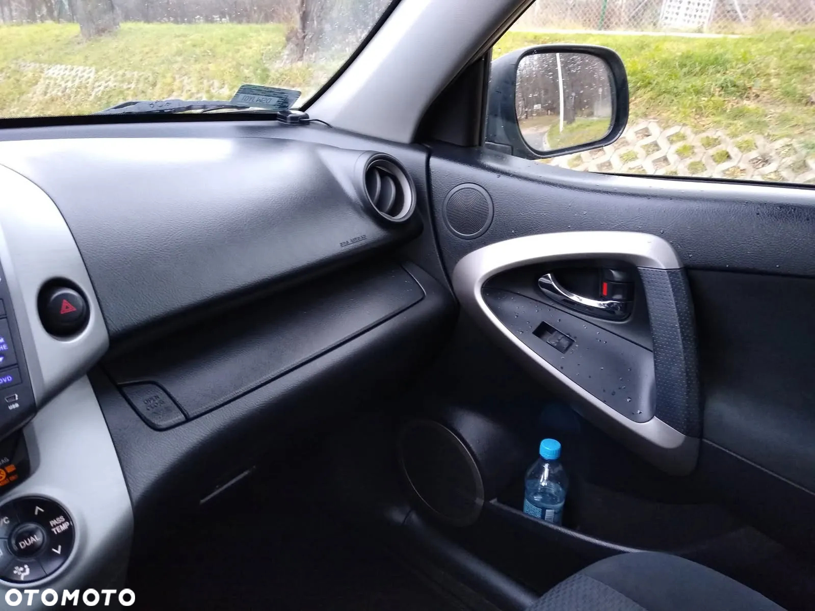 Toyota RAV4 - 15