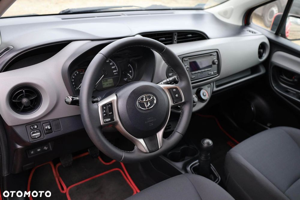 Toyota Yaris 1.0 Active - 12