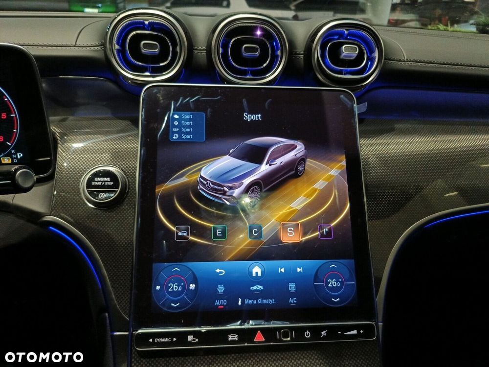 Mercedes-Benz GLC - 21