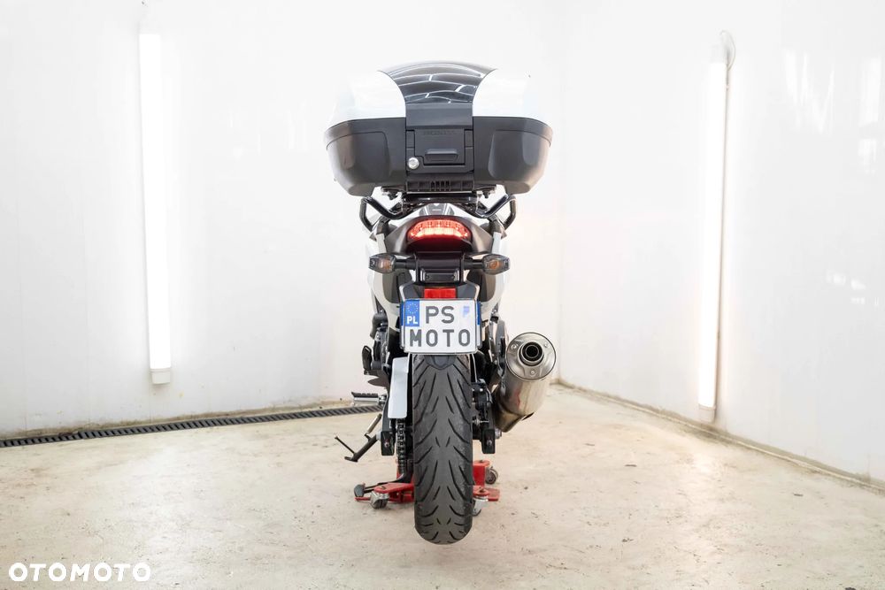 Honda CBF - 7