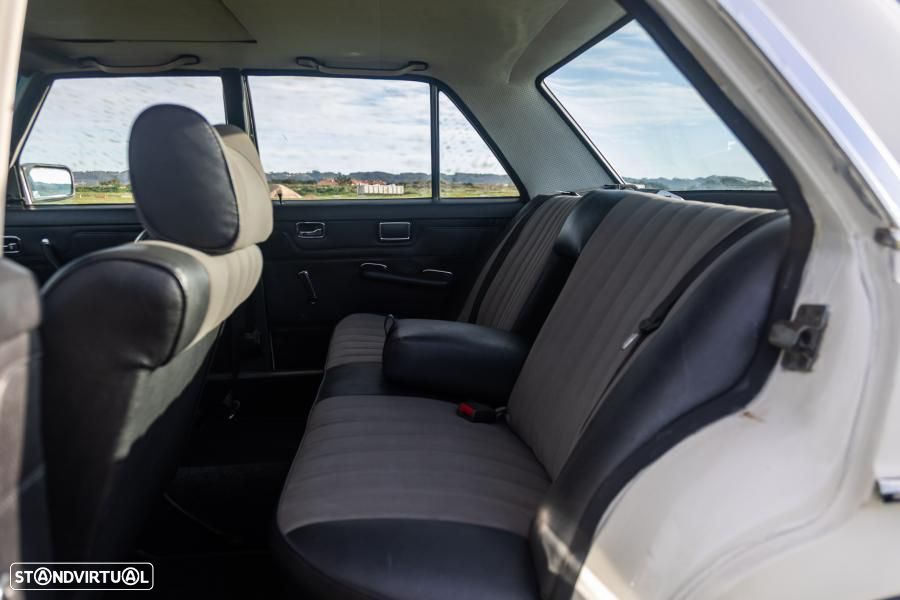 Mercedes-Benz W114/W115 (1968-1974) - 31