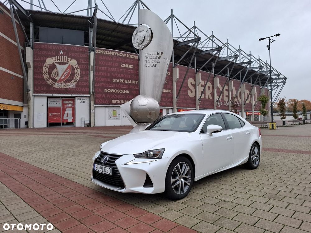 Lexus IS - 2