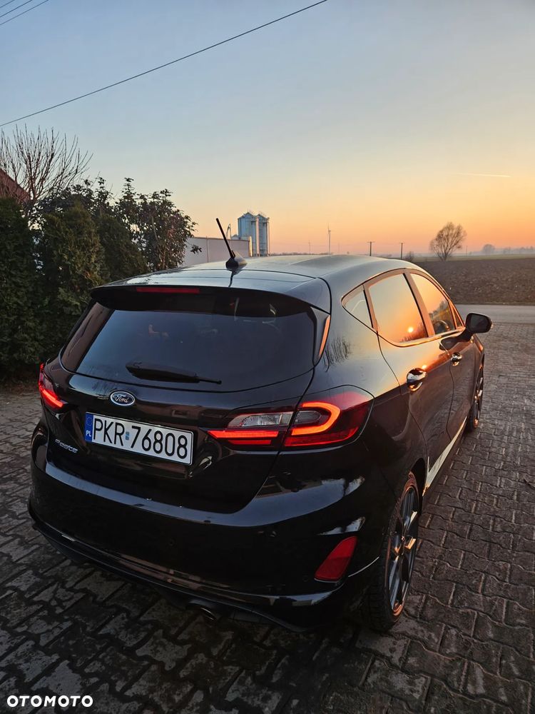 Ford Fiesta 1.0 EcoBoost S&S ST-LINE - 8