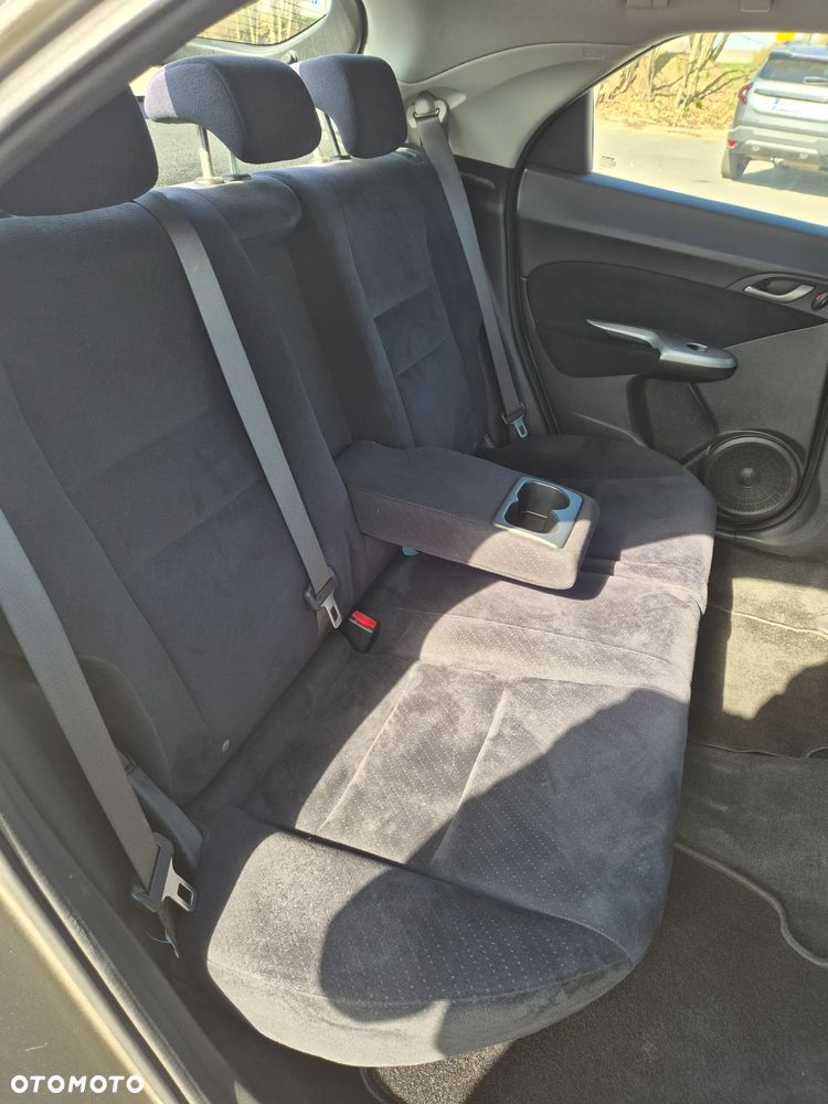 Honda Civic 1.4 Comfort - 11