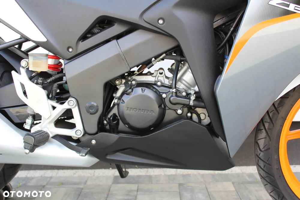 Honda CBR - 18
