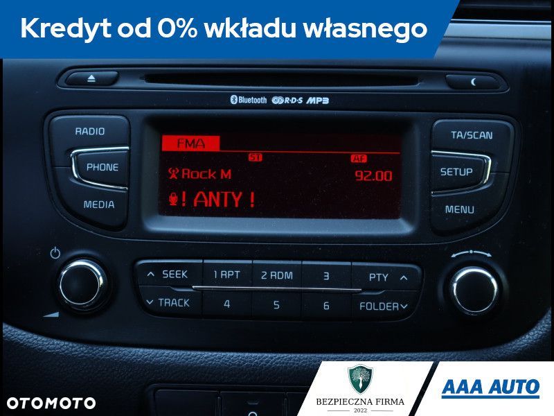 Kia Ceed - 13
