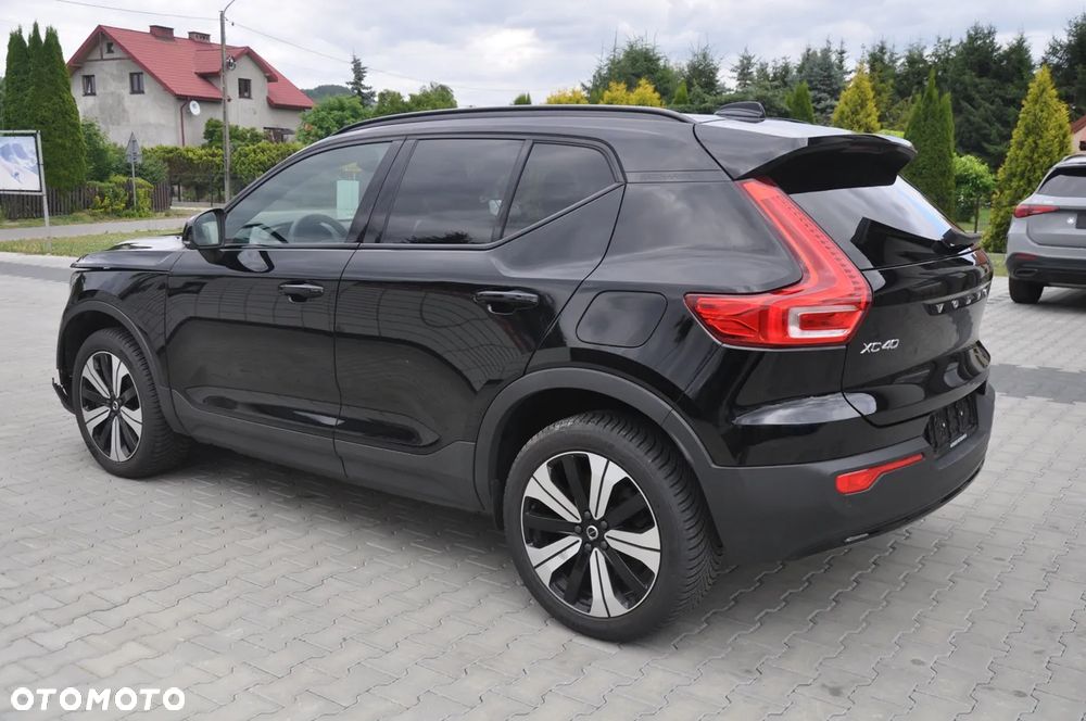 Volvo XC 40 Recharge Plus - 11