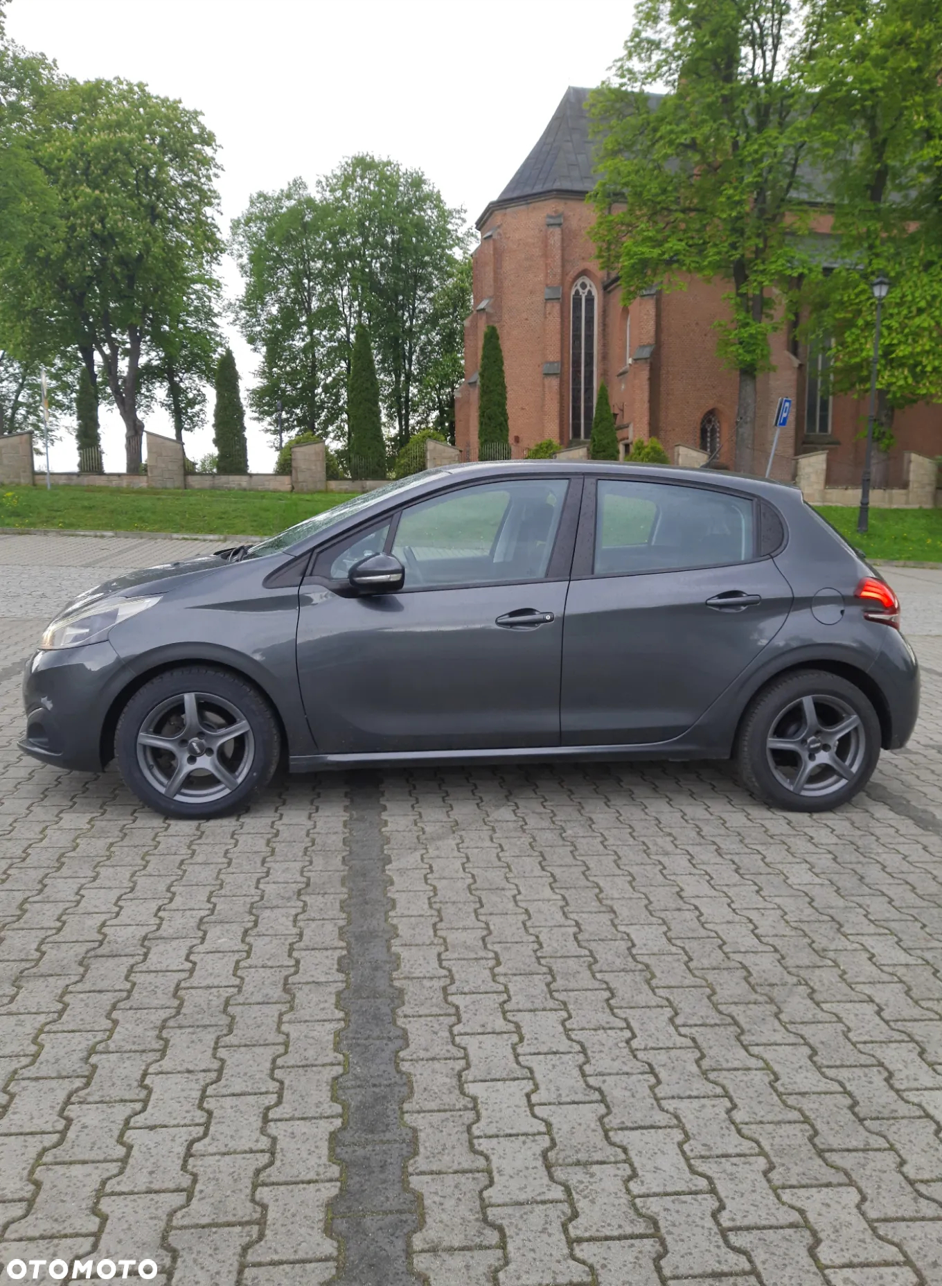 Peugeot 208 1.6 BlueHDi Active - 3