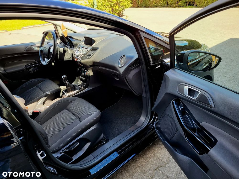 Ford Fiesta 1.0 EcoBoost STart-Stop Titanium - 10