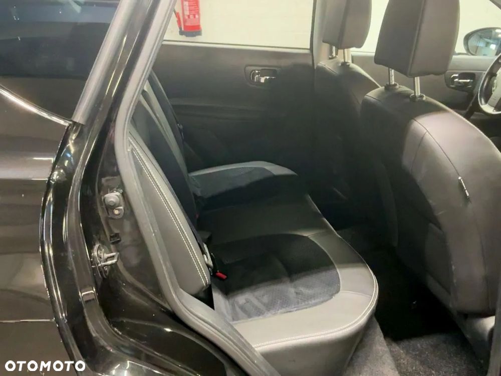 Nissan Qashqai 2.0 CVT 360 - 16