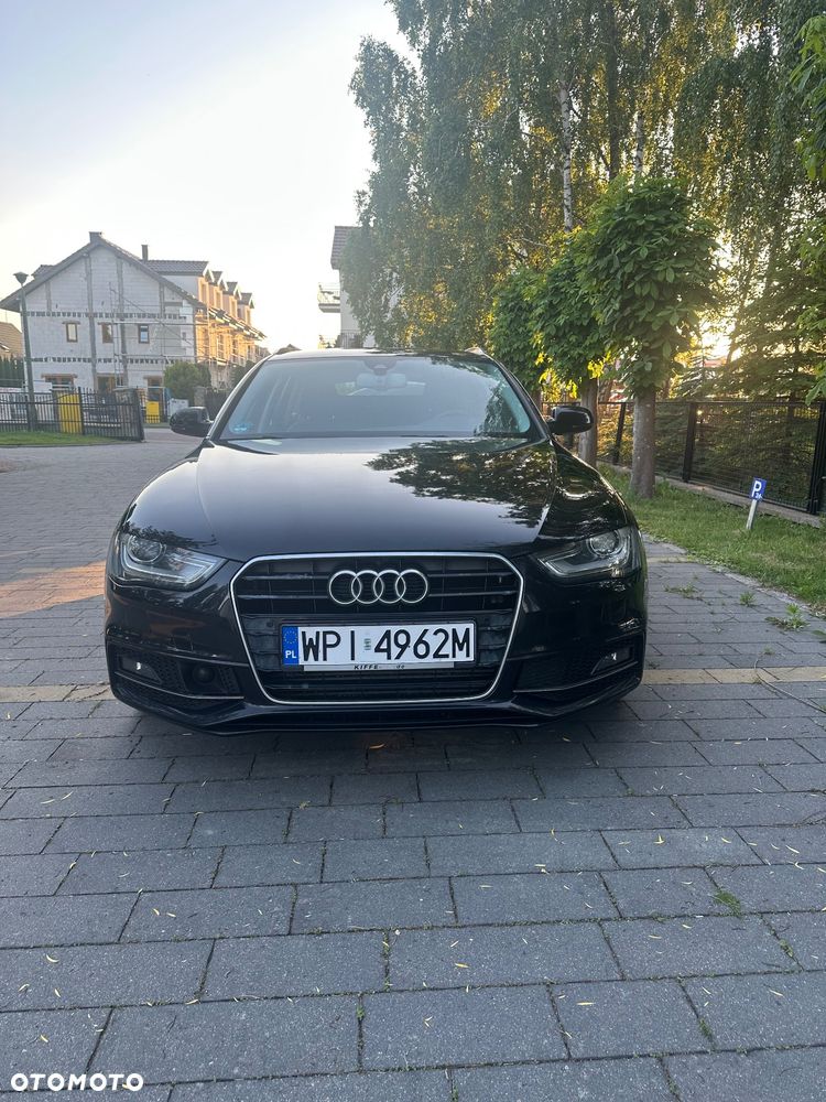 Audi A4 Avant 2.0 TDI S tronic - 2
