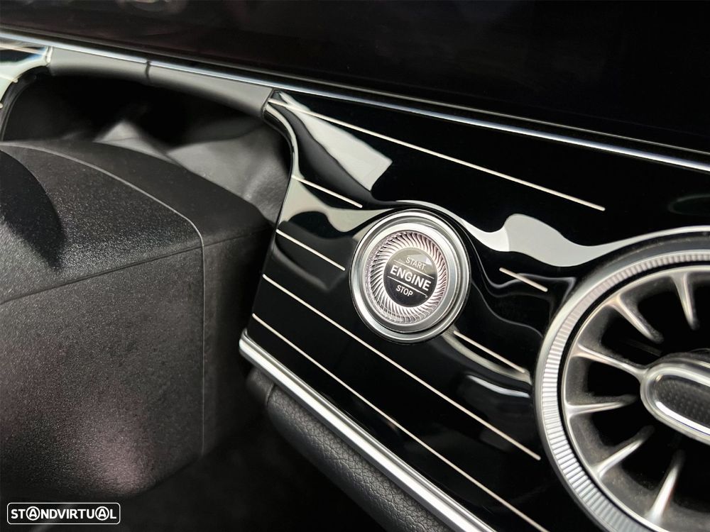 Mercedes-Benz E 220 - 30