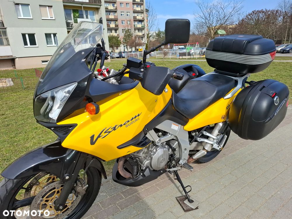 Suzuki V-STROM - 8