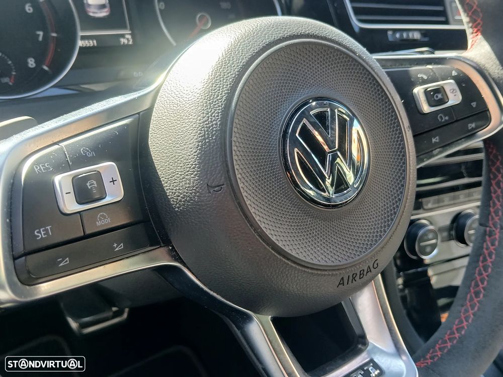 VW Golf GTI Clubsport DSG - 36