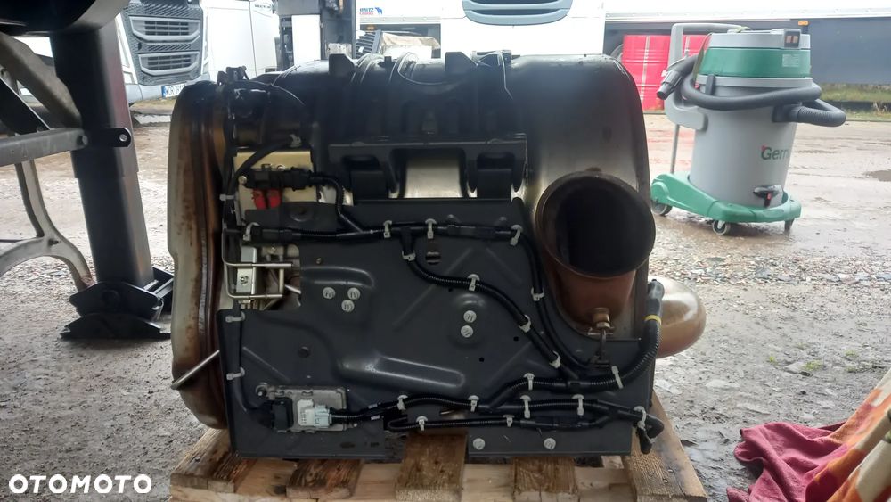 VOLVO  FH-4 - Katalizator - 2