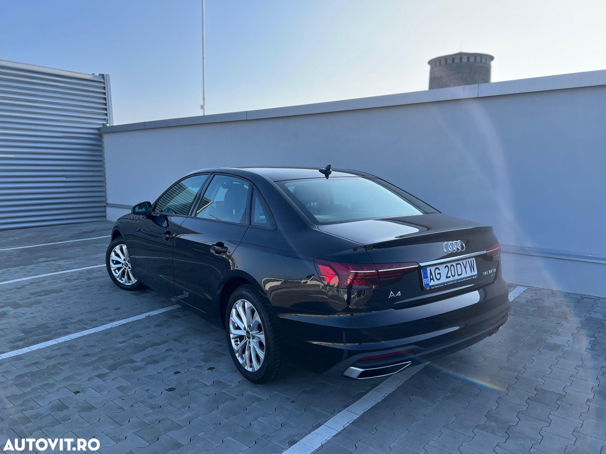 Audi A4 Avant 2.0 35 TFSI S tronic MHEV Basic - 5