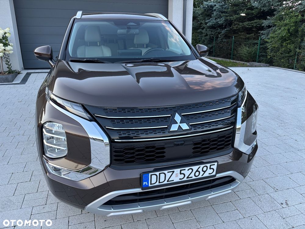 Mitsubishi Outlander - 37
