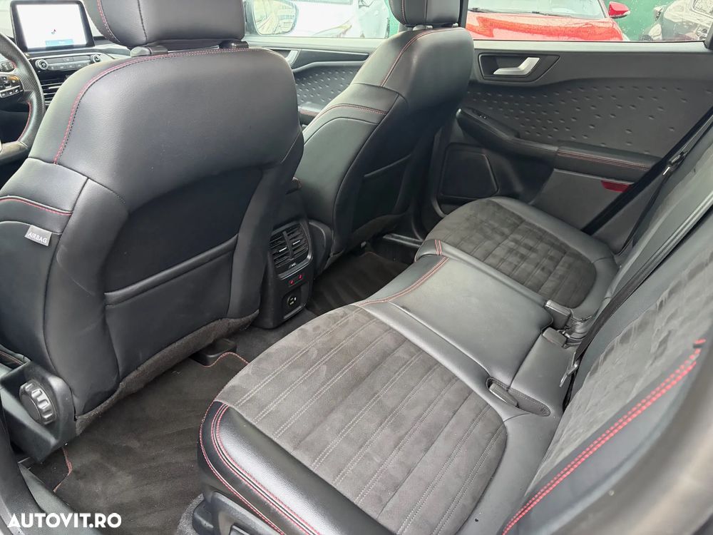 Ford Kuga 2.5 Duratec PHEV ST-LINE - 20