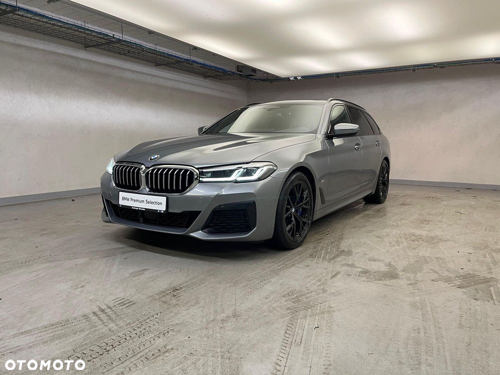BMW Seria 5 540d xDrive mHEV M Sport sport - 10