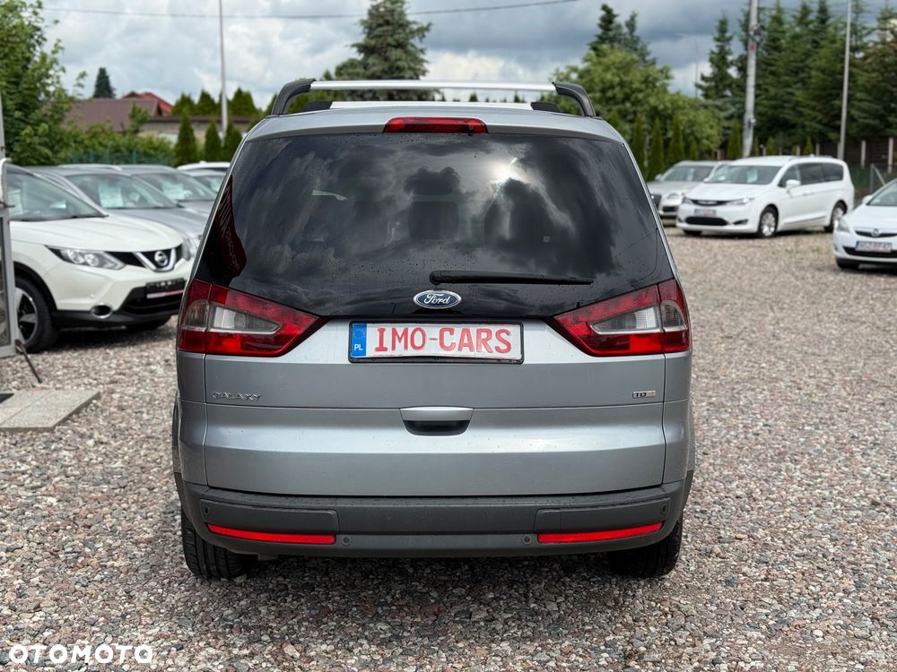 Ford Galaxy - 6