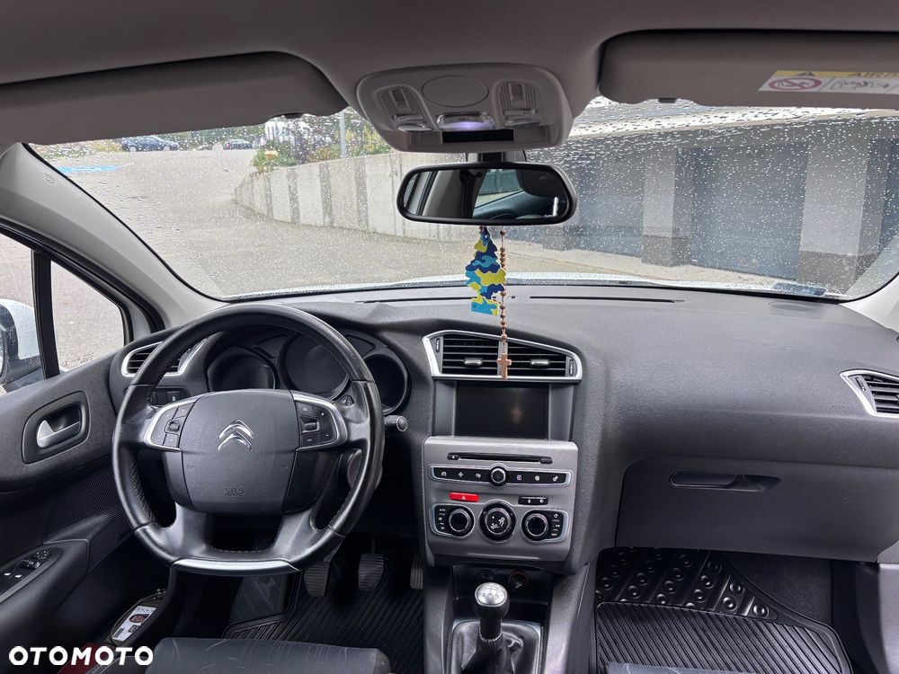 Citroën C4 1.6 BlueHDi Feel - 11