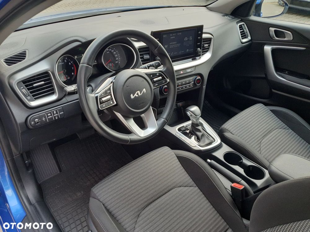 Kia Ceed 1.5 T-GDI M DCT - 10