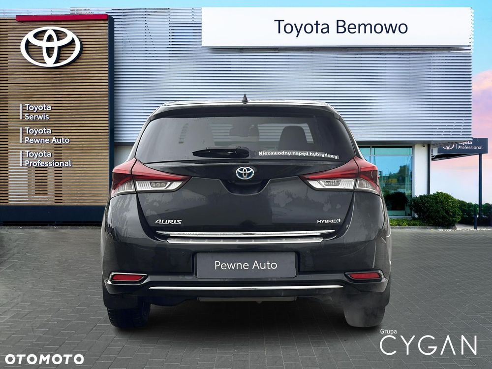 Toyota Auris - 5